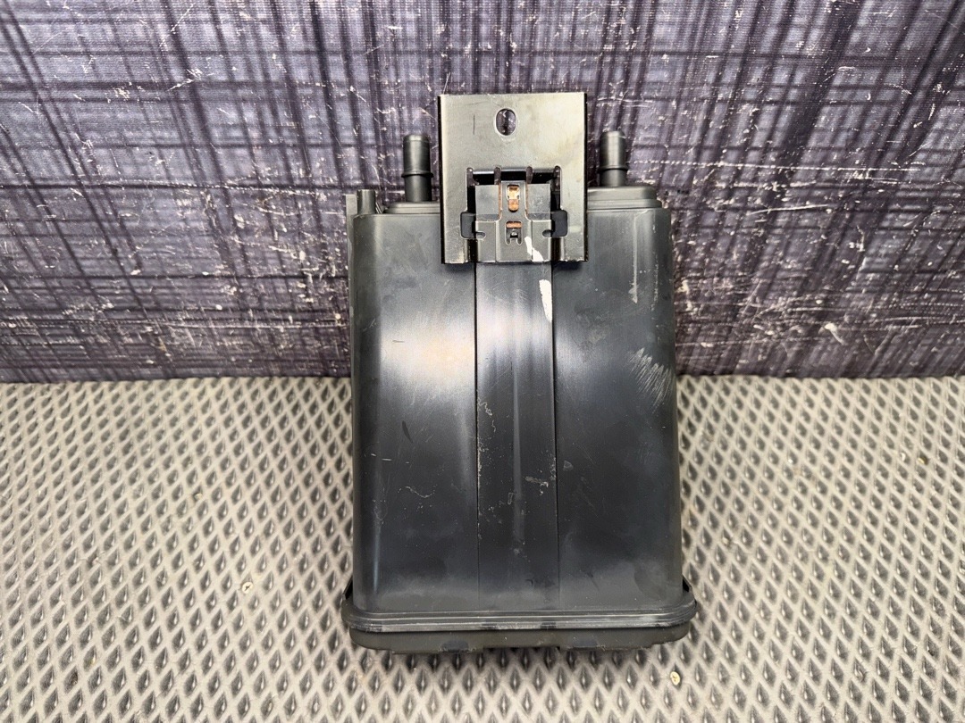 Адсорбер (фильтр паров топлива), 3620 рублей, Красноярск