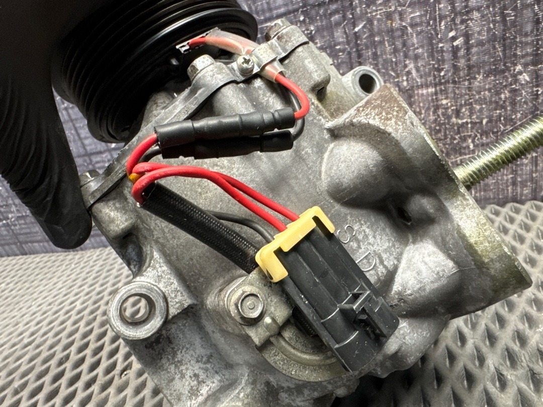 Компрессор кондиционера, 13630 рублей, Красноярск