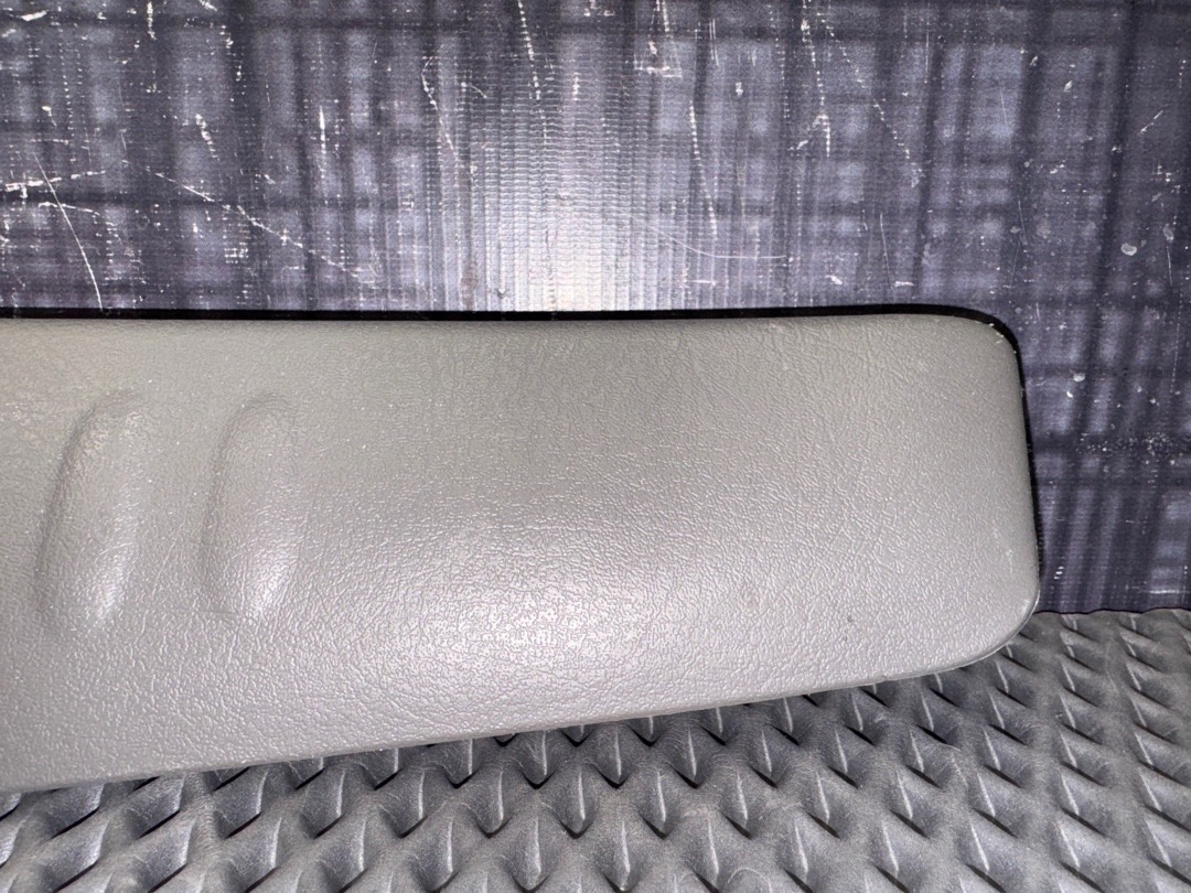 Пластик багажника, 1360 рублей, Красноярск