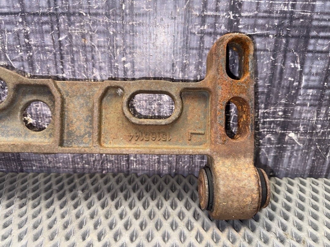 Рычаг подвески, 2020 рублей, Красноярск