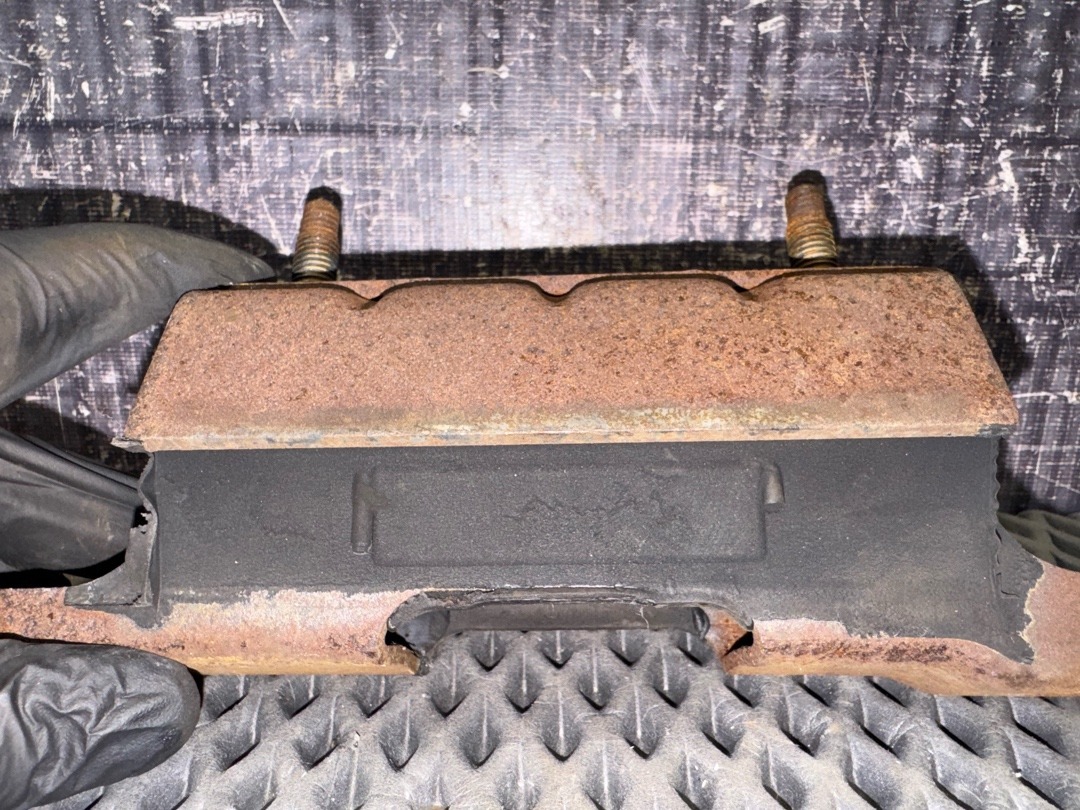 Подушка КПП, 4860 рублей, Красноярск