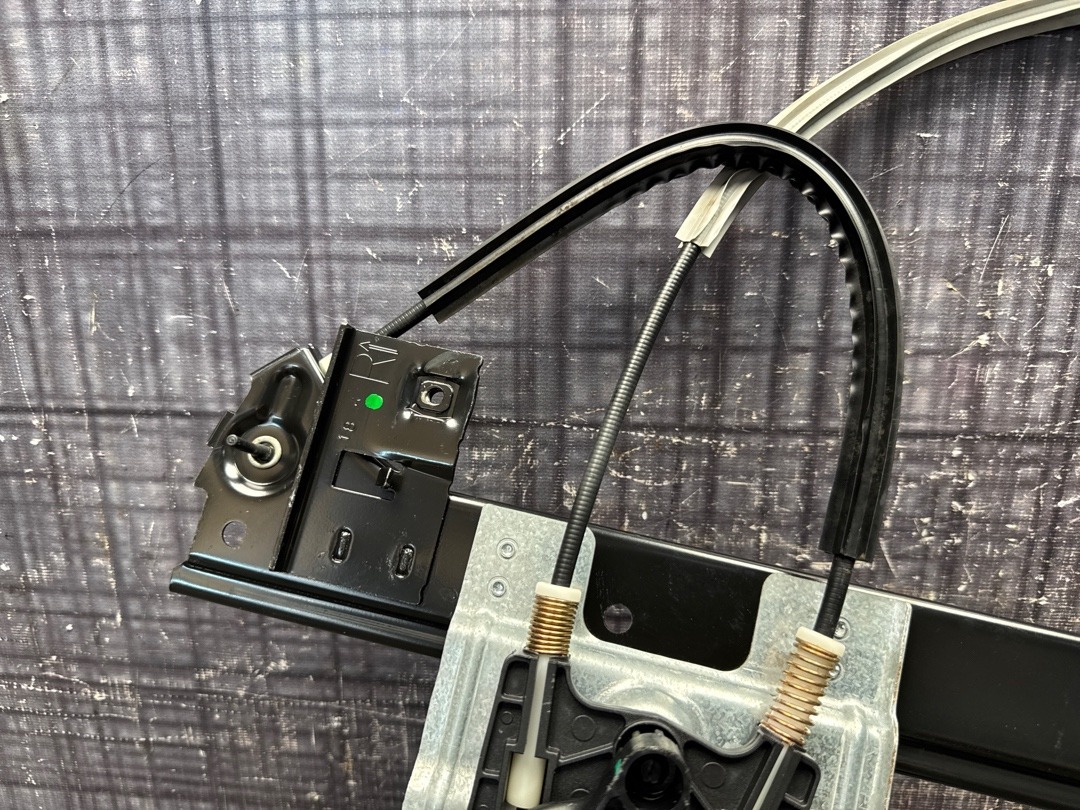 Стеклоподъемник, 3640 рублей, Красноярск