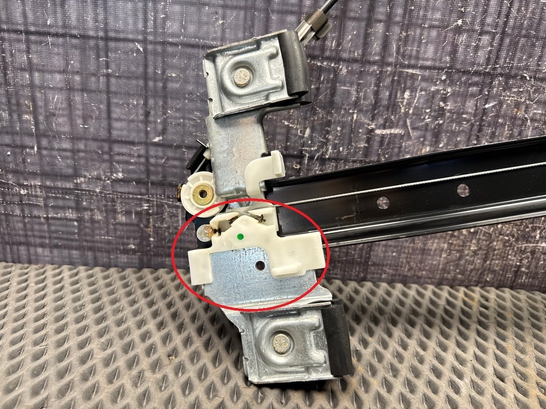 Стеклоподъемник, 3640 рублей, Красноярск