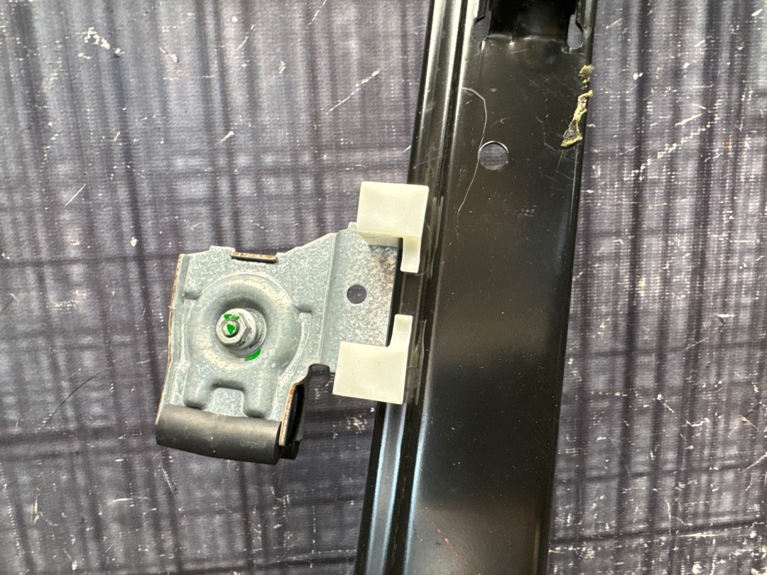 Стеклоподъемник, 6030 рублей, Красноярск