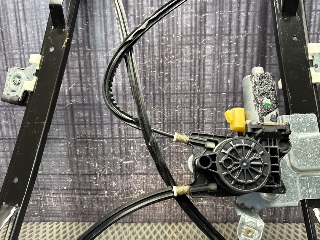 Стеклоподъемник, 6030 рублей, Красноярск