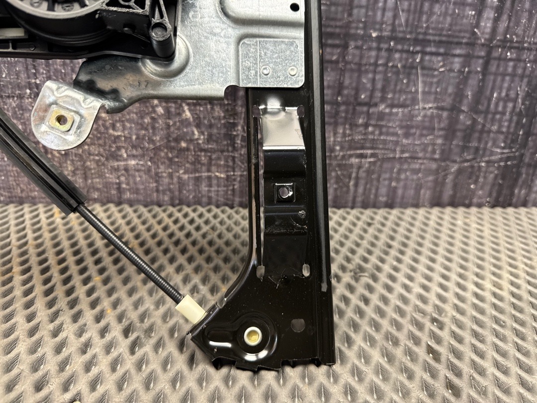 Стеклоподъемник, 6030 рублей, Красноярск