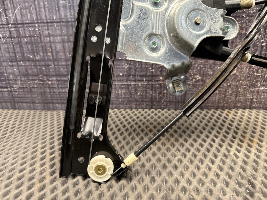 Стеклоподъемник, 6030 рублей, Красноярск