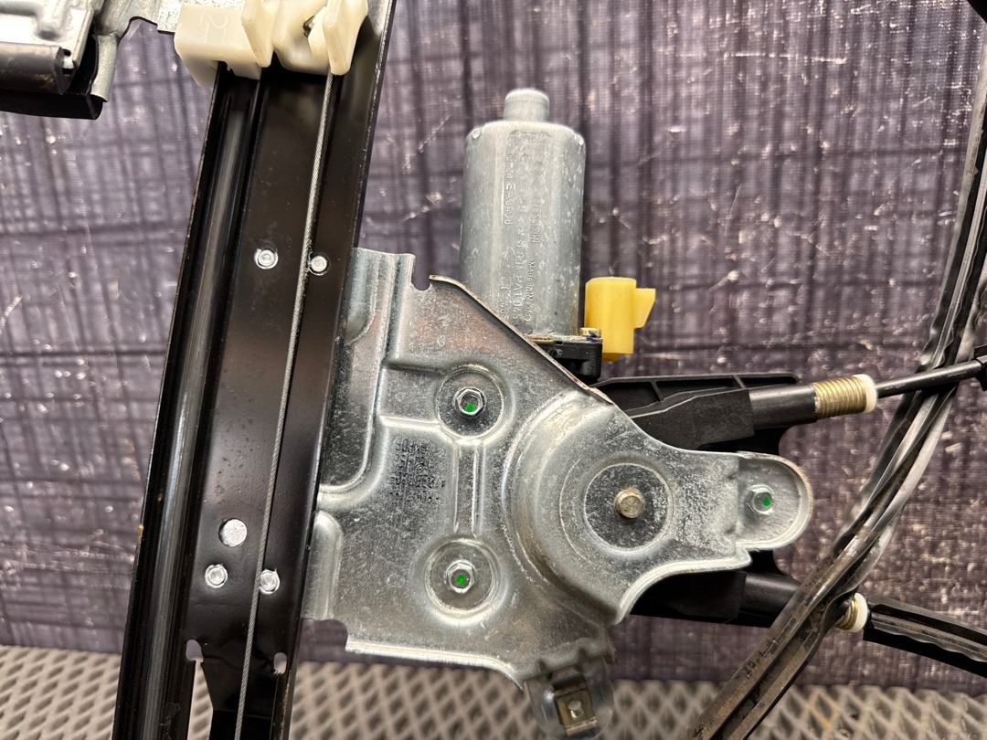 Стеклоподъемник, 6030 рублей, Красноярск