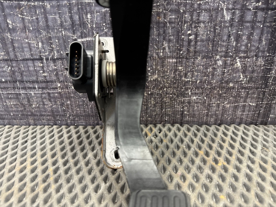 Педаль газа, 5930 рублей, Красноярск