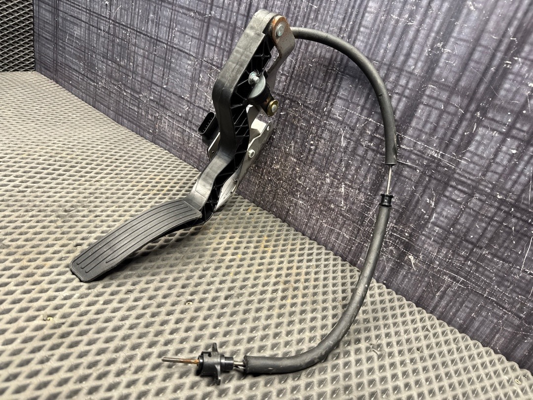 Педаль газа, 5930 рублей, Красноярск