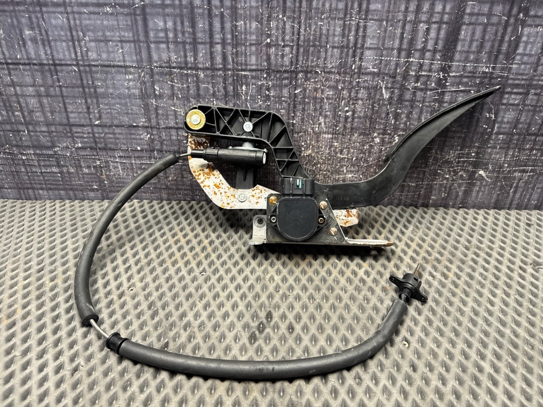 Педаль газа, 5930 рублей, Красноярск