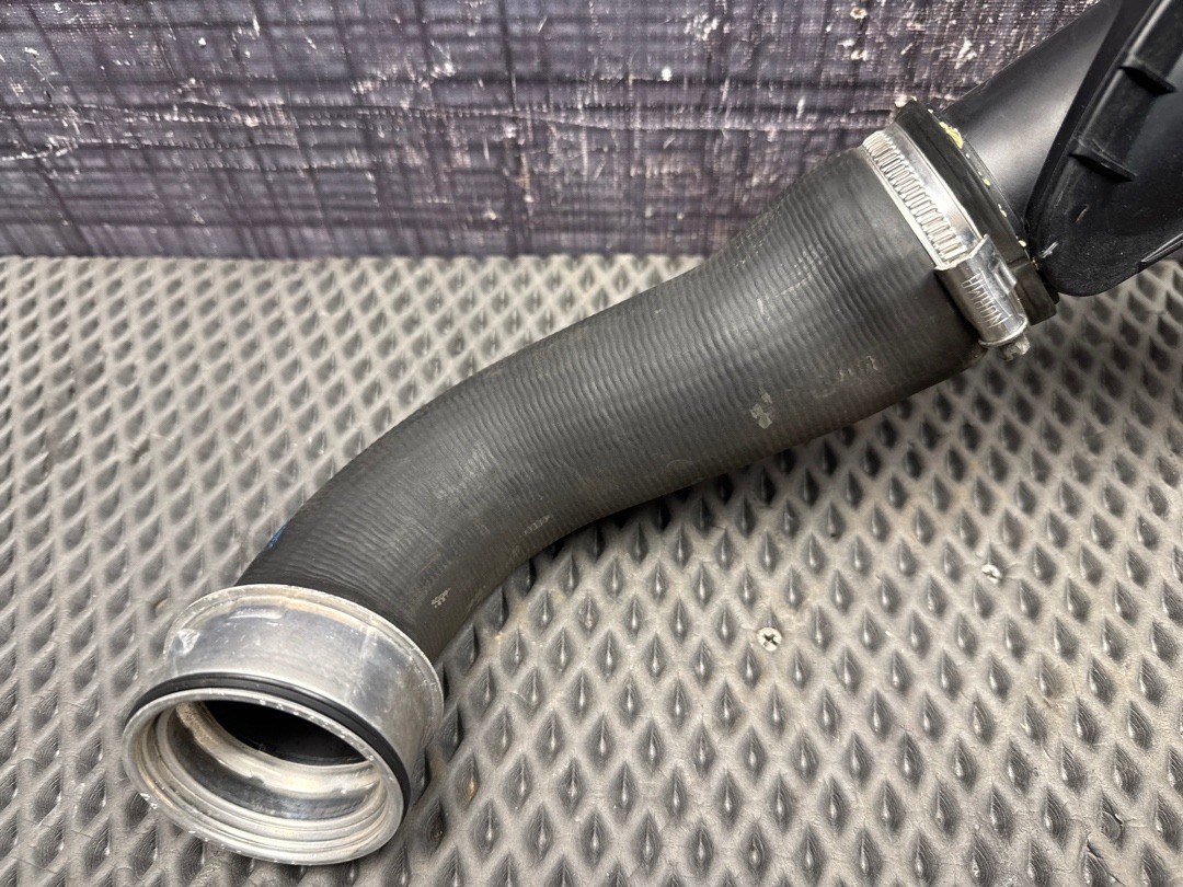 Патрубок интеркуллера, 3680 рублей, Красноярск