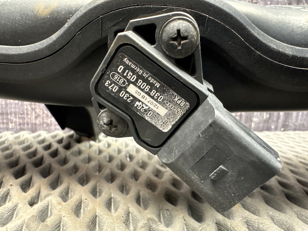 Патрубок интеркуллера, 3680 рублей, Красноярск