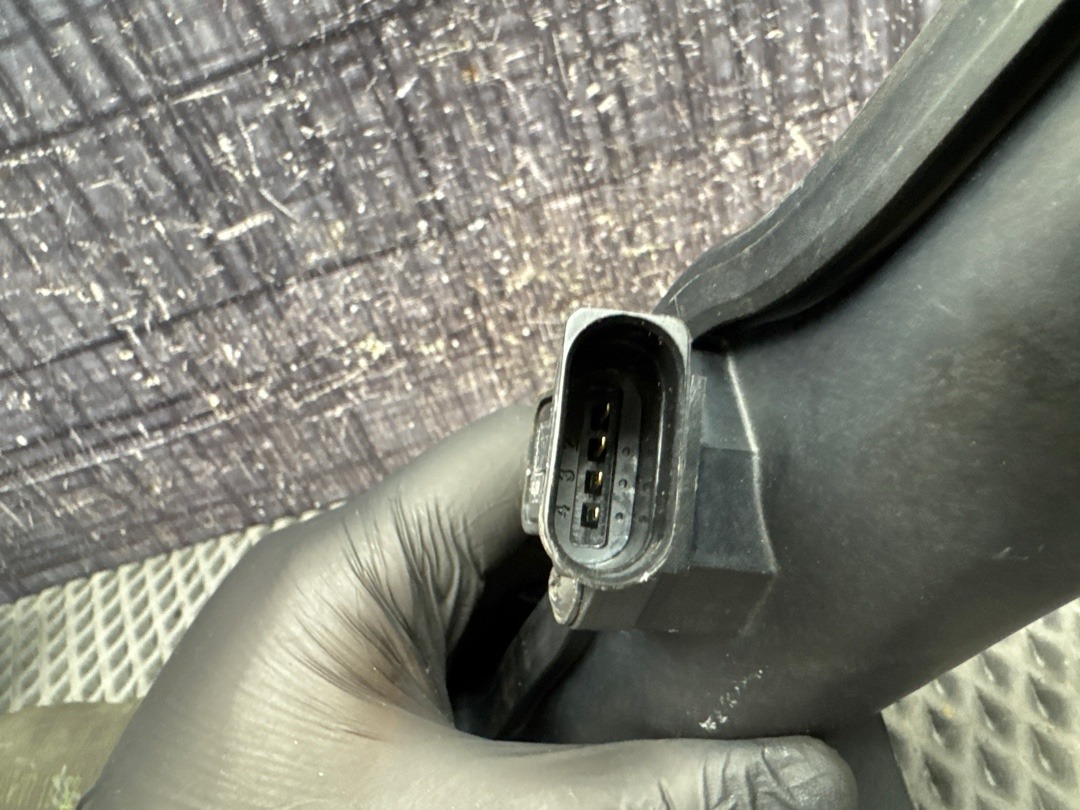 Патрубок интеркуллера, 3680 рублей, Красноярск