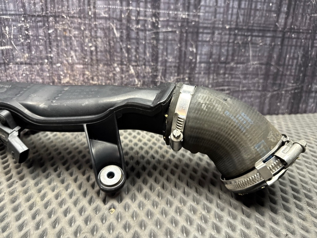 Патрубок интеркуллера, 3680 рублей, Красноярск