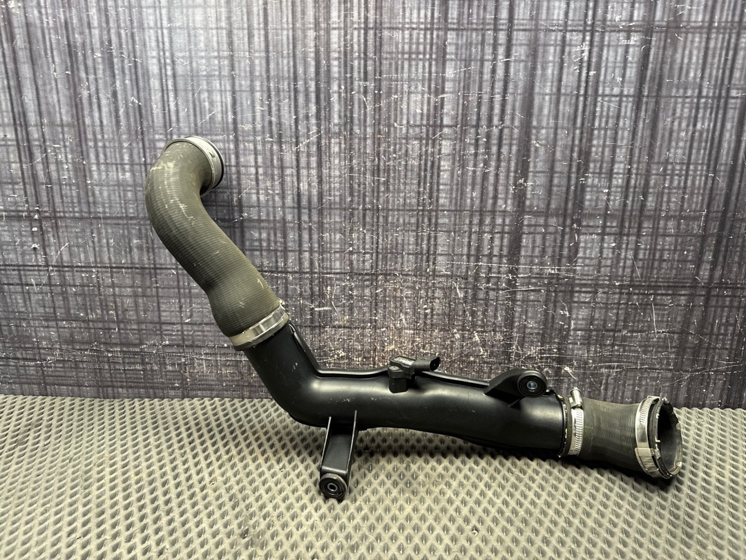 Патрубок интеркуллера, 3680 рублей, Красноярск