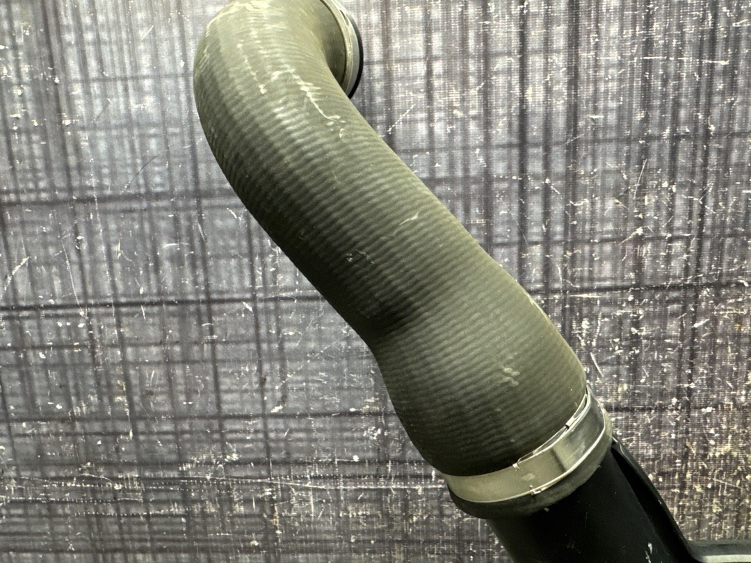 Патрубок интеркуллера, 3680 рублей, Красноярск