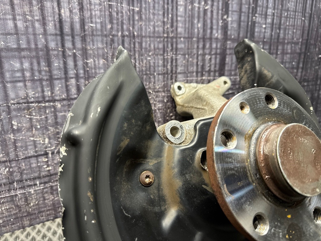 Поворотный кулак, 3430 рублей, Красноярск