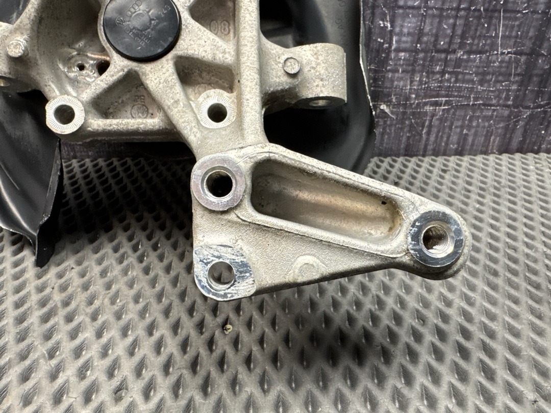 Поворотный кулак, 3430 рублей, Красноярск