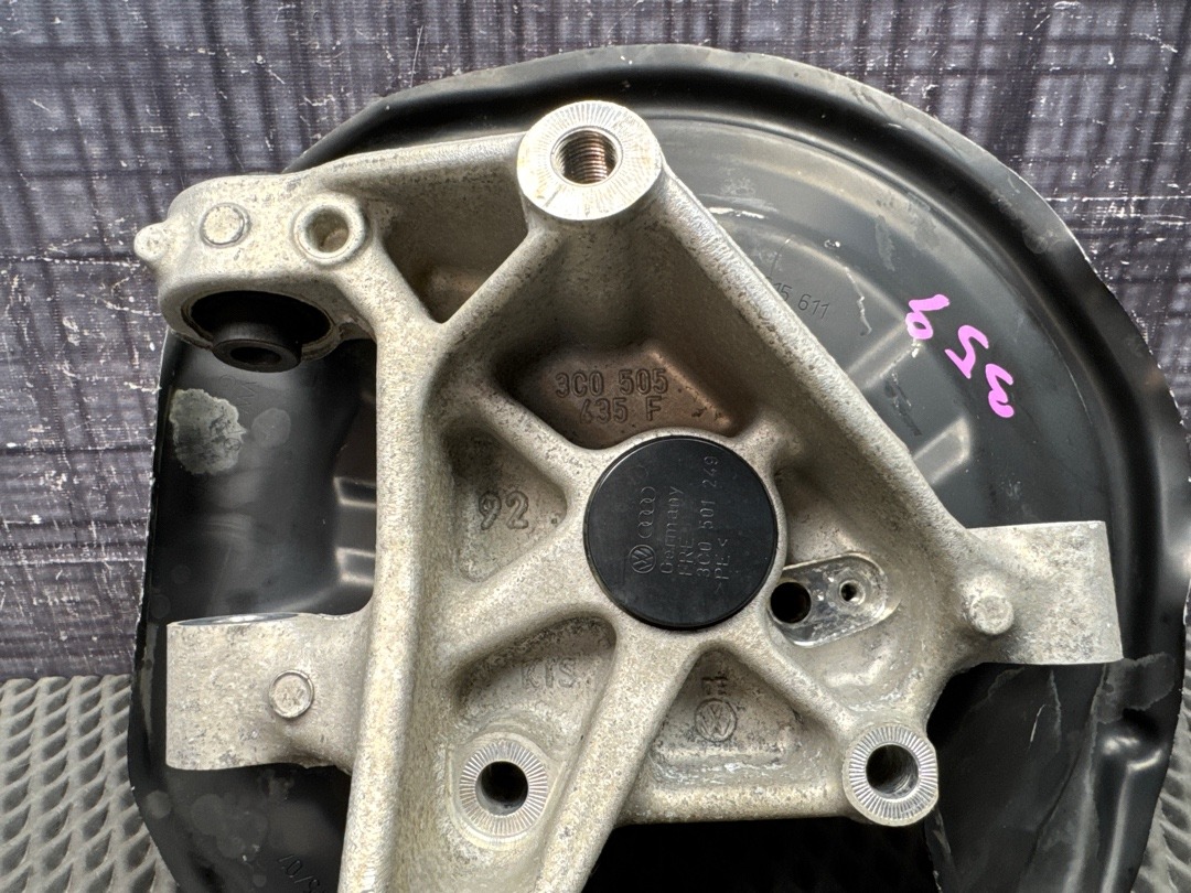 Поворотный кулак, 3430 рублей, Красноярск