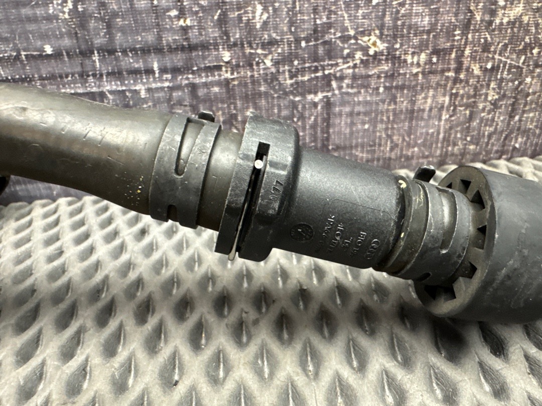 Патрубок печки, 2010 рублей, Красноярск