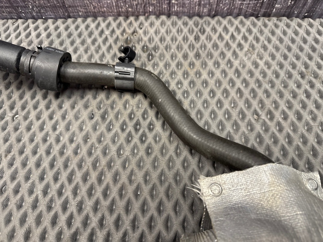 Патрубок печки, 2010 рублей, Красноярск