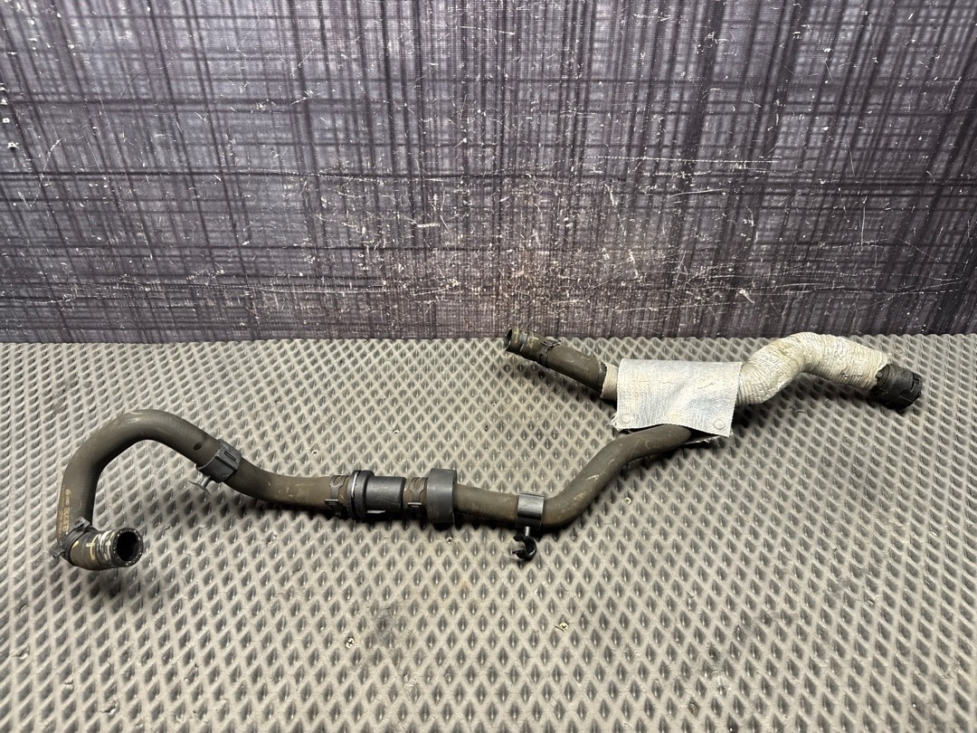 Патрубок печки, 2010 рублей, Красноярск