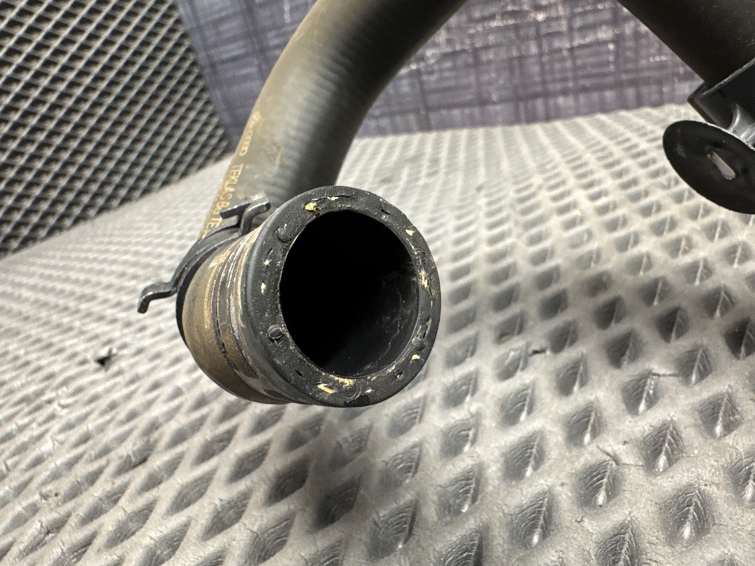 Патрубок печки, 2010 рублей, Красноярск