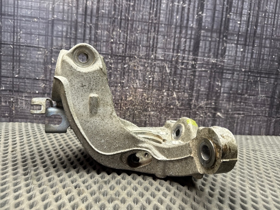 Поворотный кулак, 4320 рублей, Красноярск