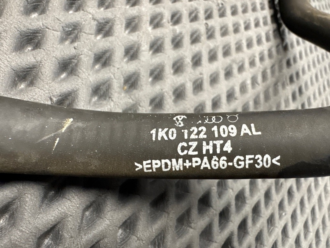 Шланг системы охлаждения, 3740 рублей, Красноярск