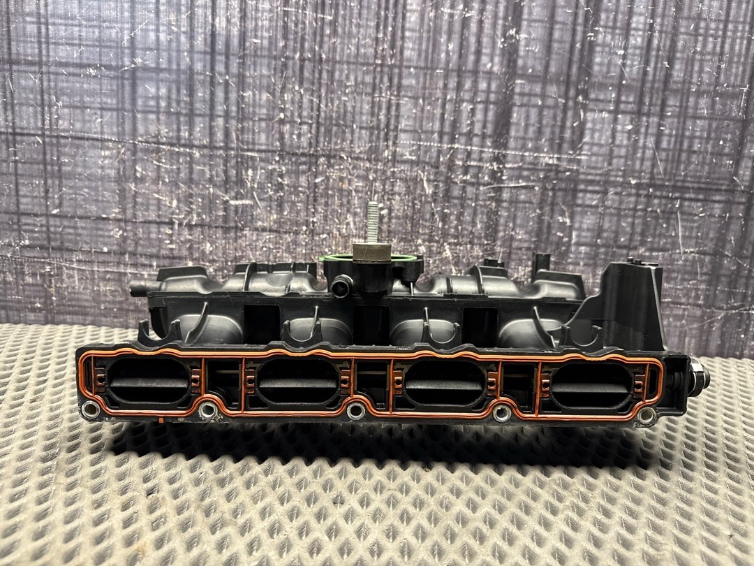 Коллектор впускной, 3820 рублей, Красноярск