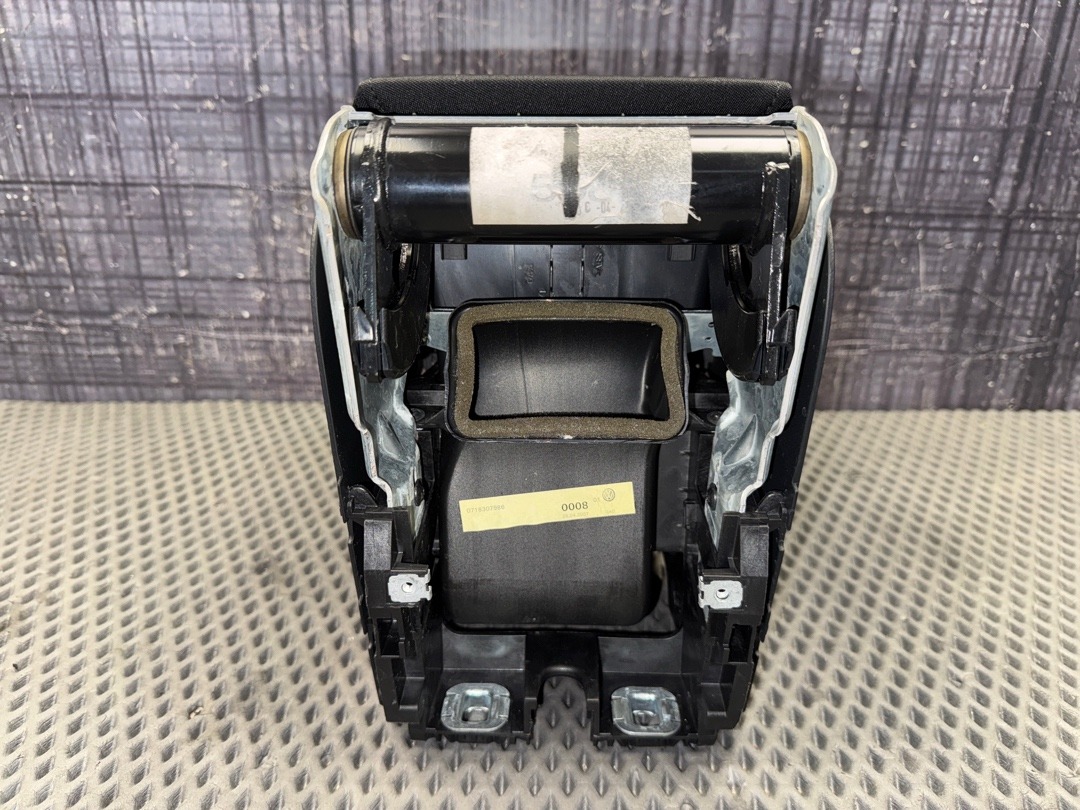 Подлокотник, 4210 рублей, Красноярск