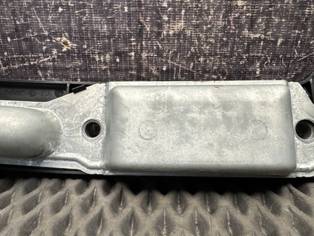 Кнопка открывания багажника, 3610 рублей, Красноярск