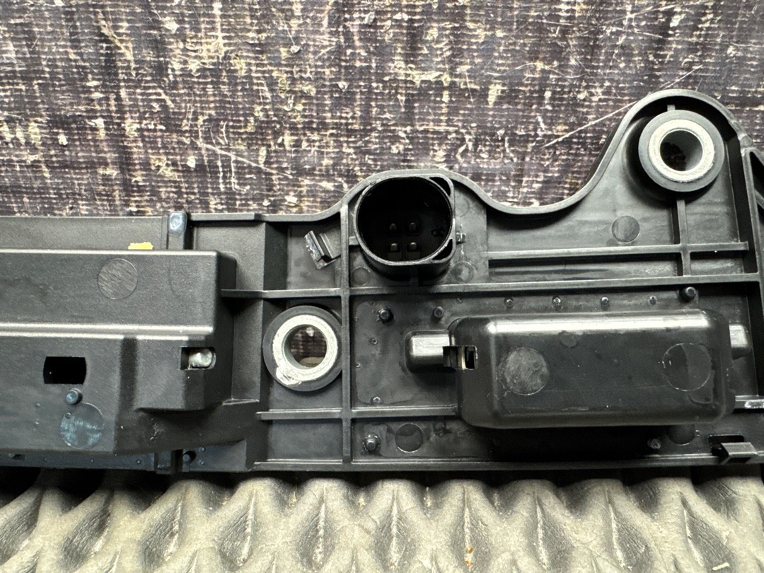 Кнопка открывания багажника, 3610 рублей, Красноярск