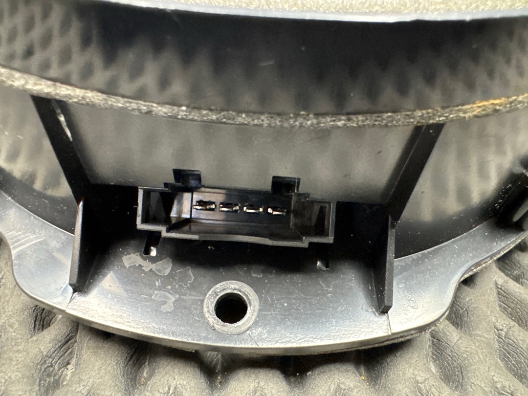 Динамик, 3270 рублей, Красноярск