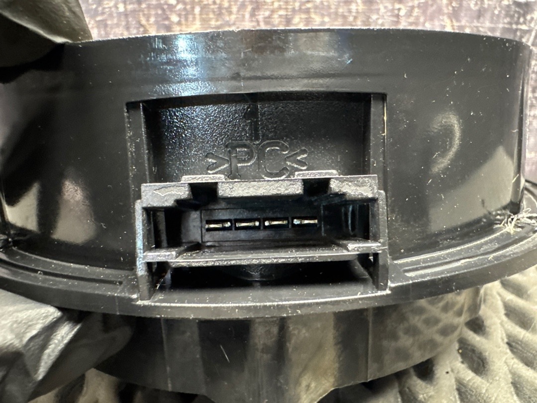 Динамик, 2030 рублей, Красноярск