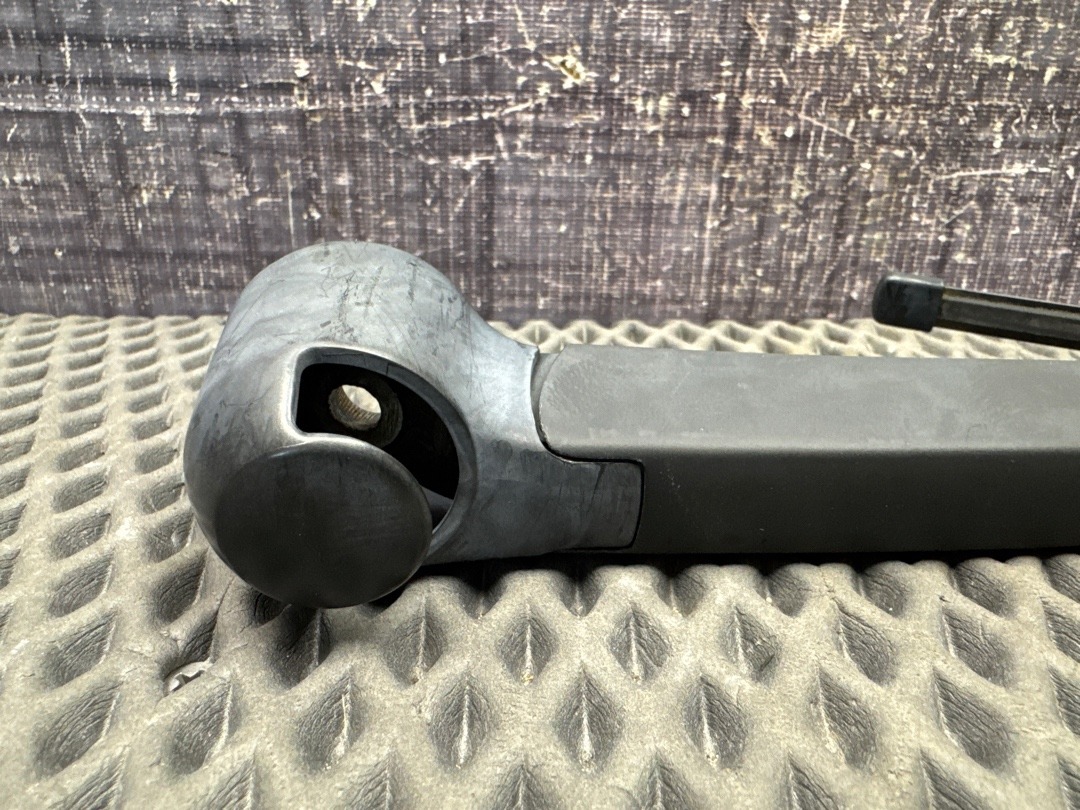 Дворник, 1720 рублей, Красноярск