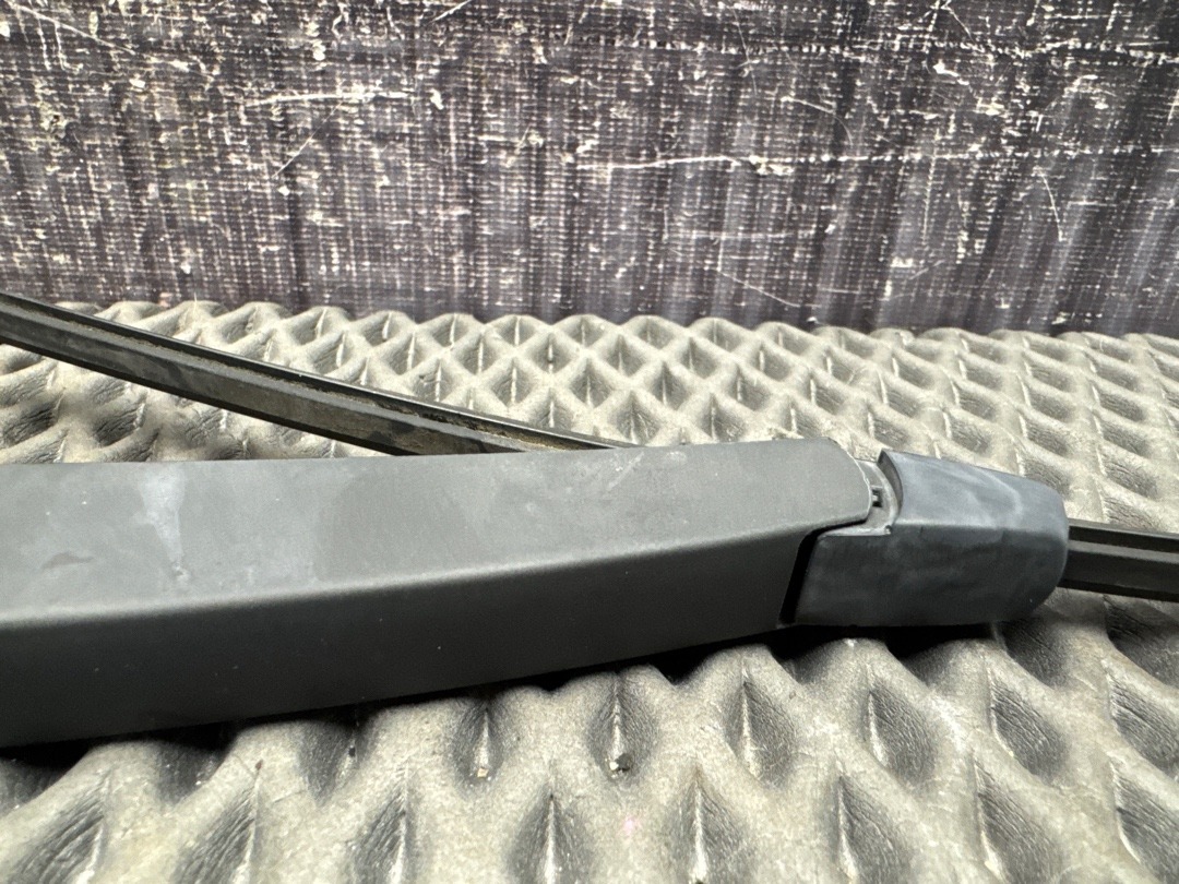 Дворник, 1720 рублей, Красноярск