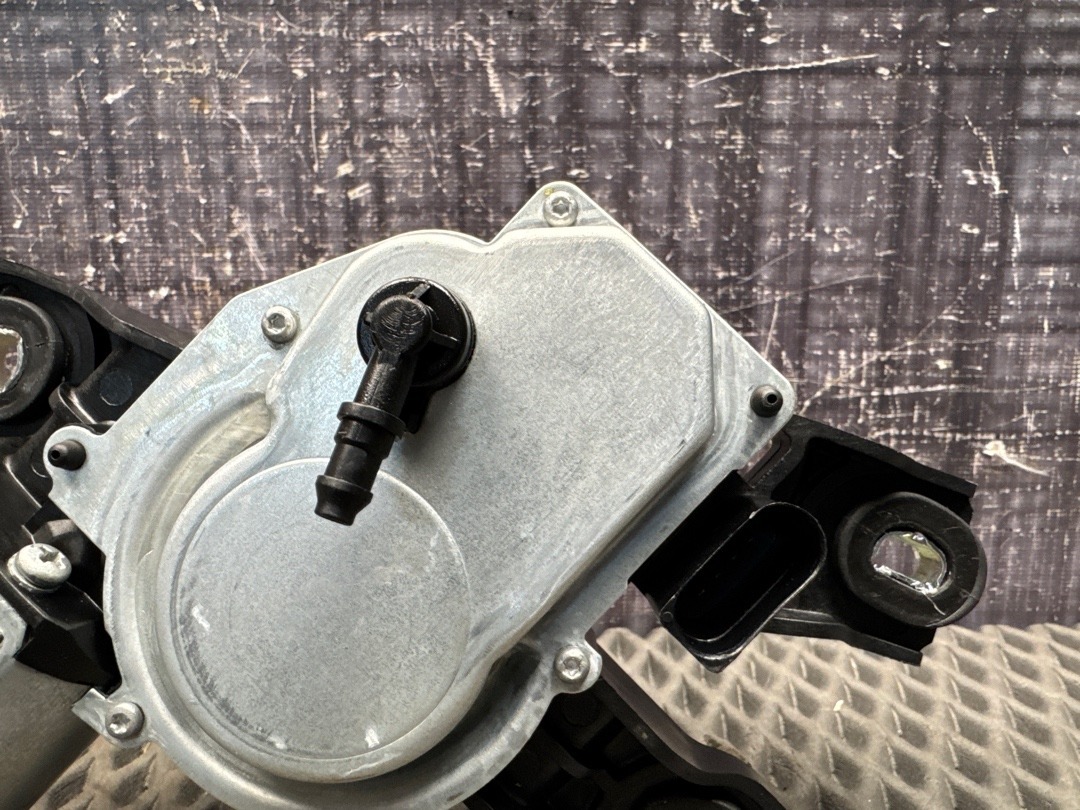 Мотор стеклоочистителя, 2860 рублей, Красноярск