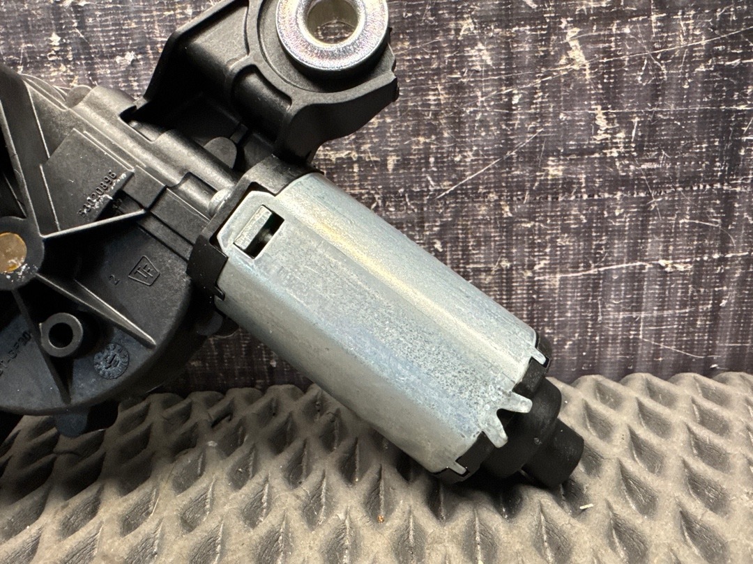 Мотор стеклоочистителя, 2860 рублей, Красноярск