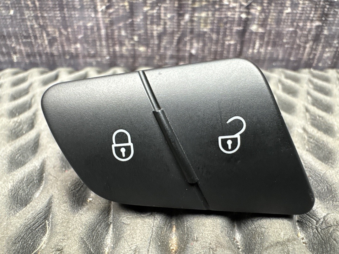 Кнопка центрального замка, 540 рублей, Красноярск