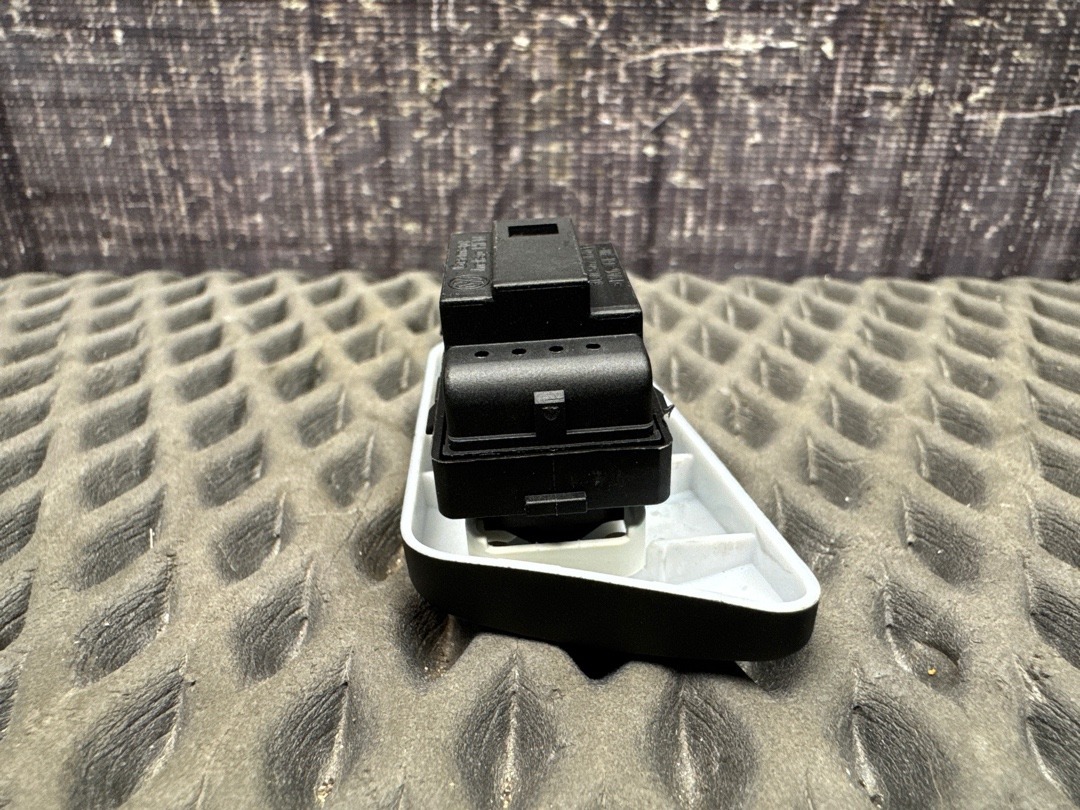 Кнопка центрального замка, 540 рублей, Красноярск