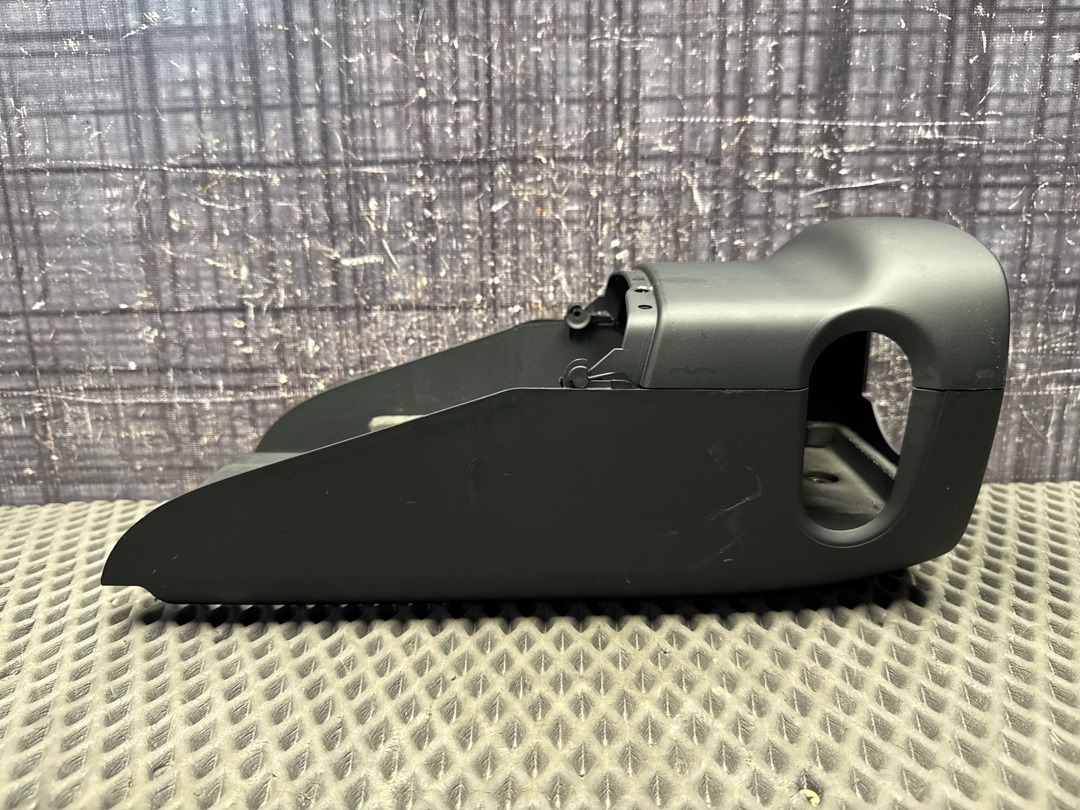 Кожух рулевой колонки, 1420 рублей, Красноярск