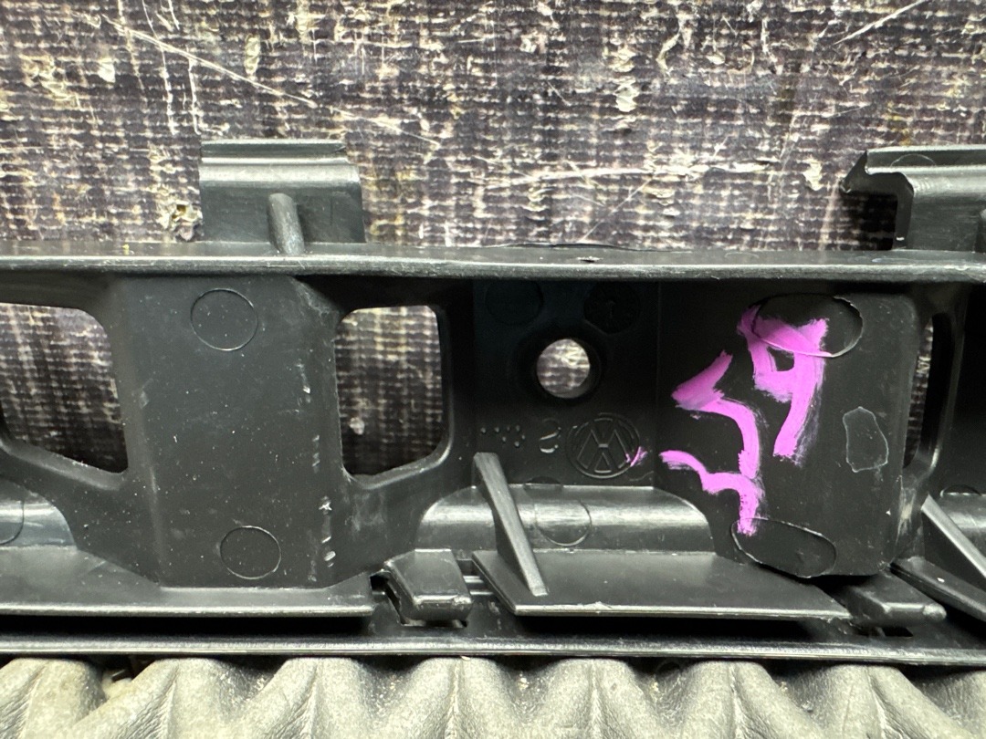 Крепление бампера, 1090 рублей, Красноярск