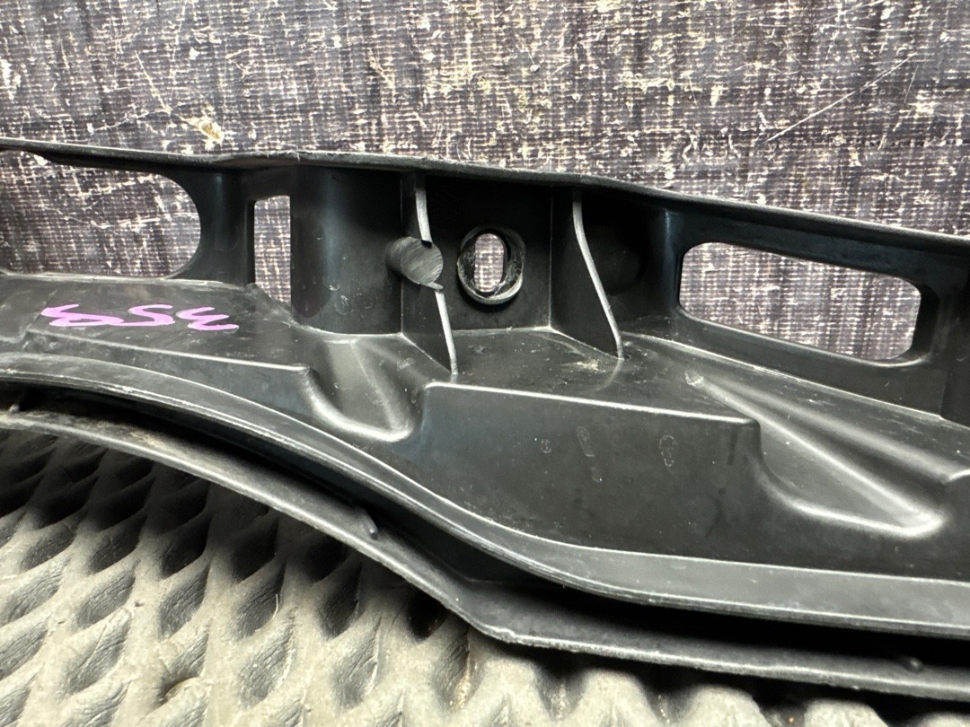 Крепление бампера, 980 рублей, Красноярск