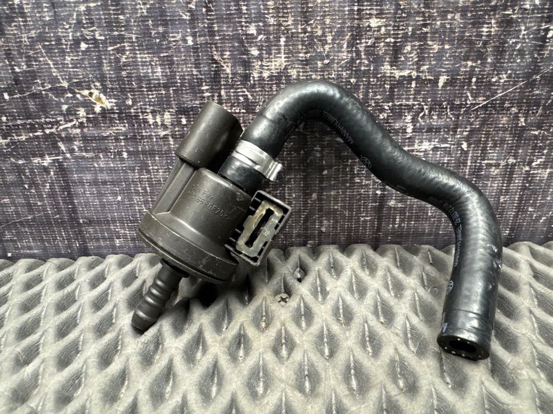 Клапан вентиляции топливного бака, 1520 рублей, Красноярск