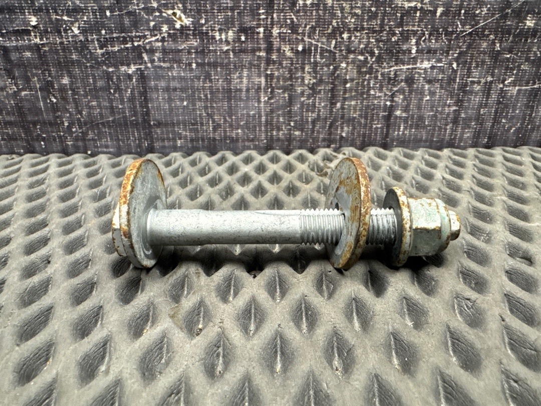 Болт развальный, 710 рублей, Красноярск