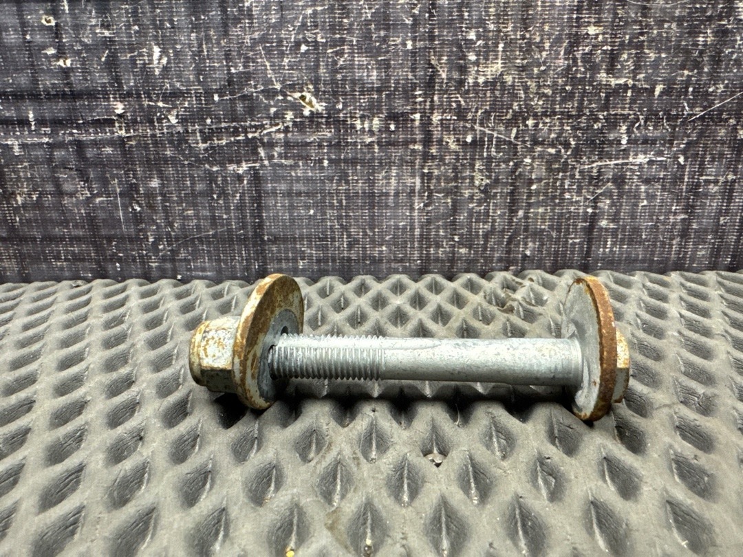 Болт развальный, 710 рублей, Красноярск