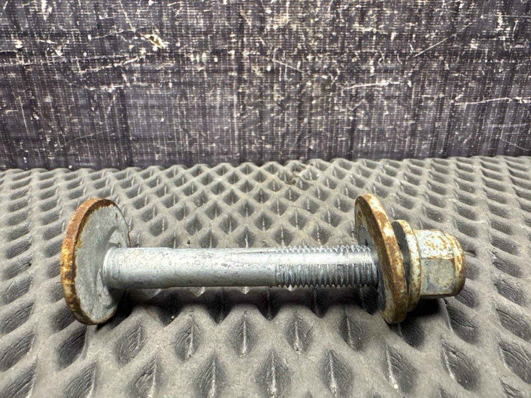 Болт развальный, 710 рублей, Красноярск