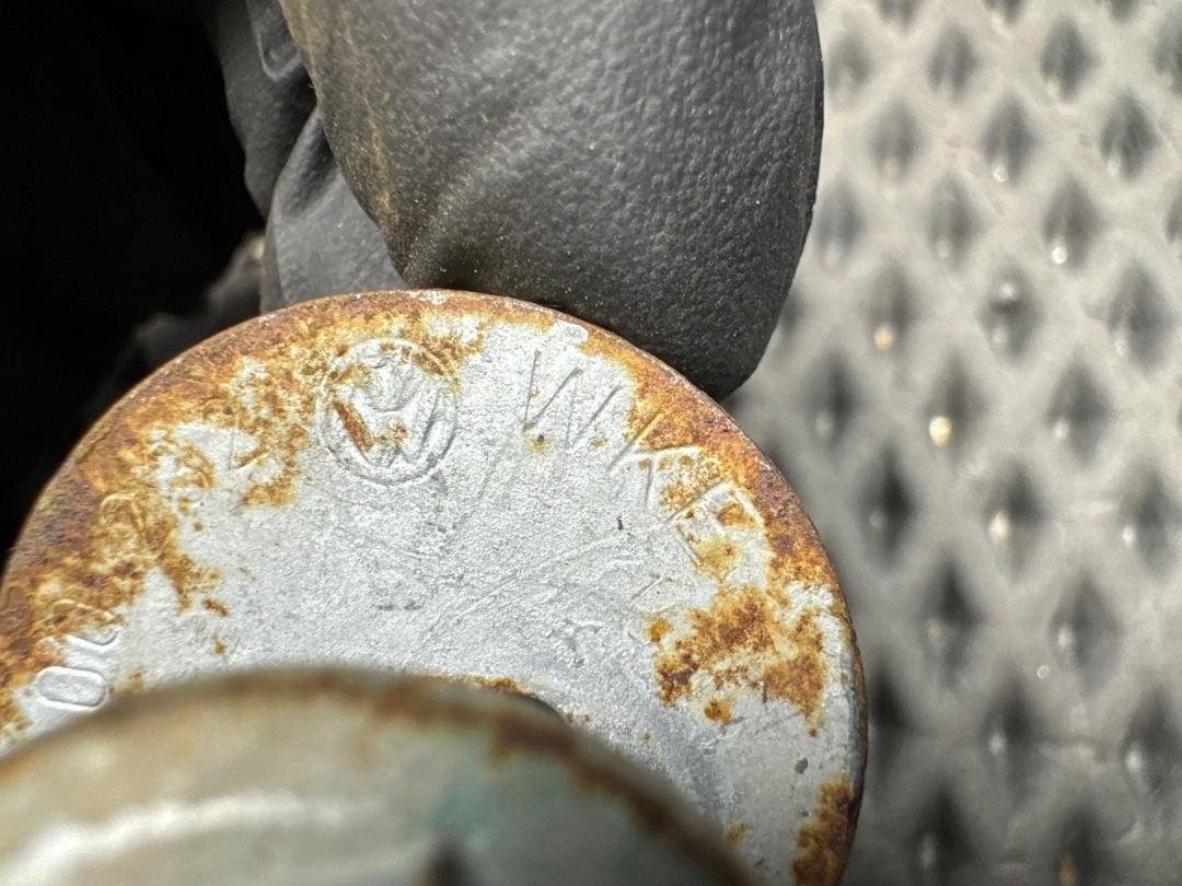 Болт развальный, 710 рублей, Красноярск